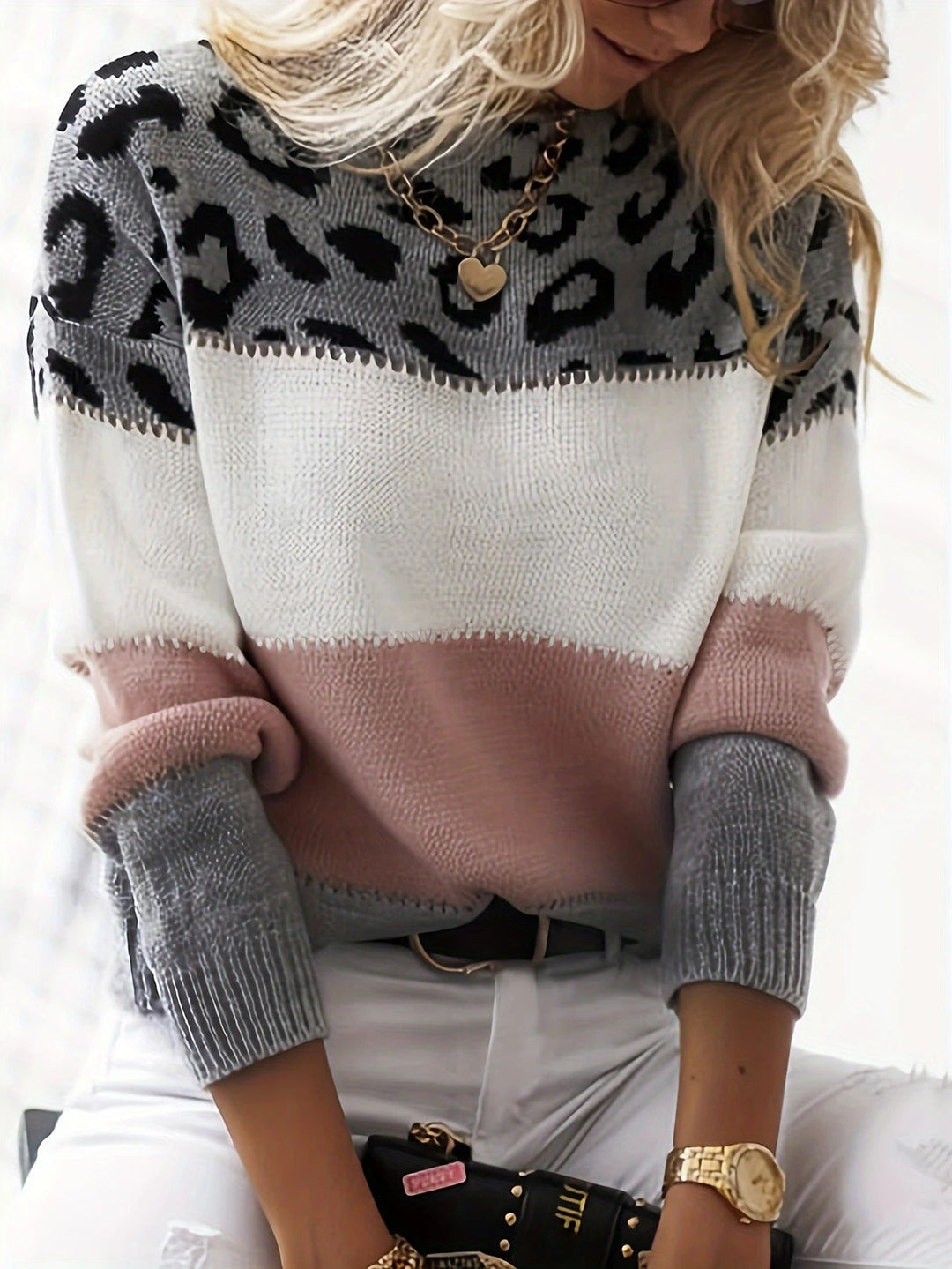 Filomena | Modern Comfortable Pullover
