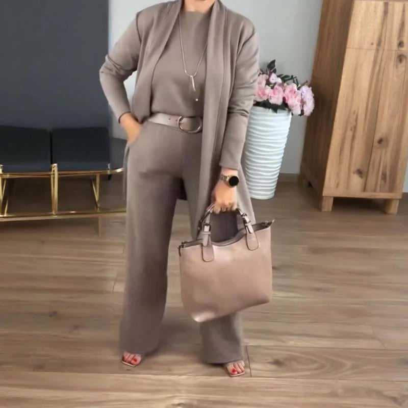 Alice - Elegant three piece set consisting of a long cardigan, a top and trousers