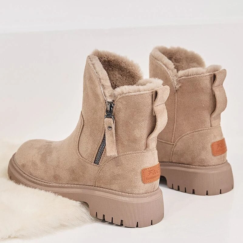 Monique - Stylish and Warm Zipped Boots