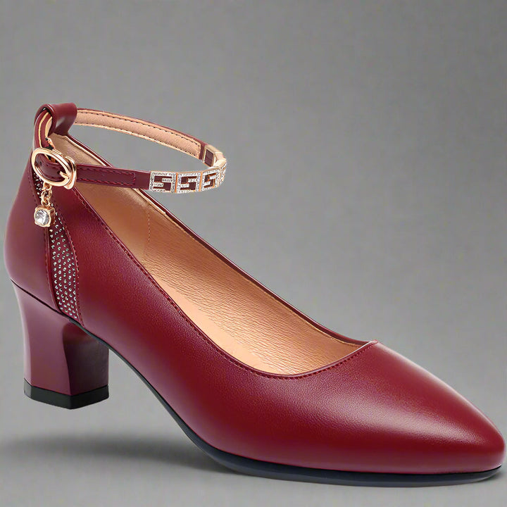 Zymara | Pumps in Premium Patent Leather for Your Office Style