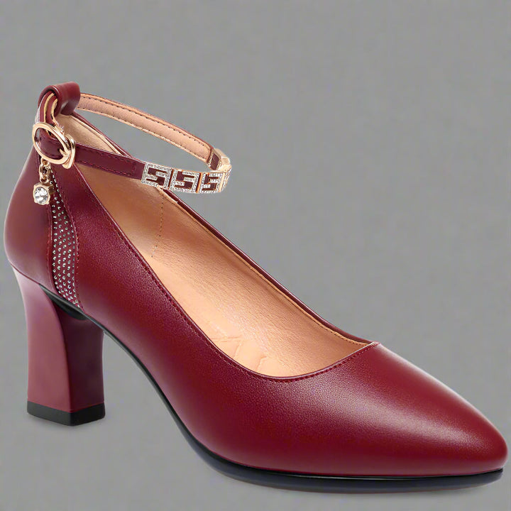 Zymara | Pumps in Premium Patent Leather for Your Office Style