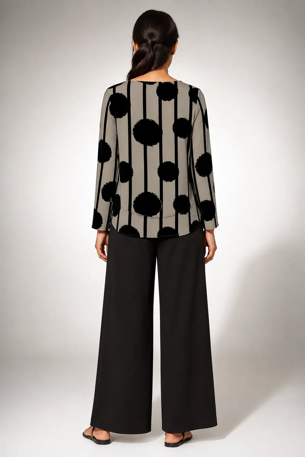 Leocadia™ | Polka Dot Set with Black Pants