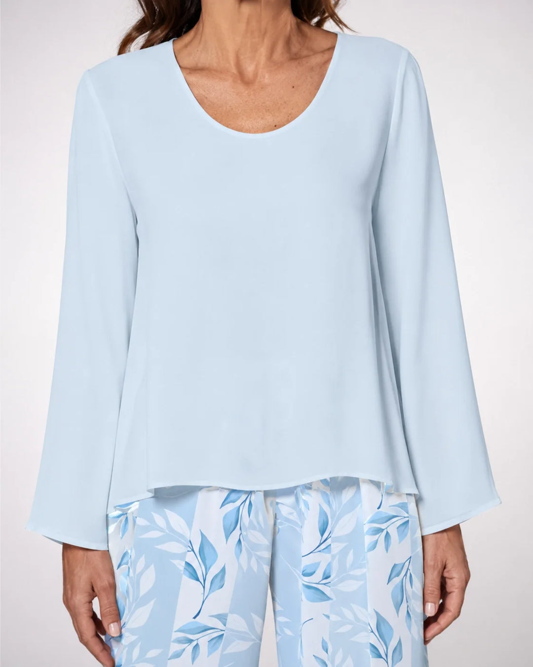 Wenceslada™ | Sky Blue Floral Set