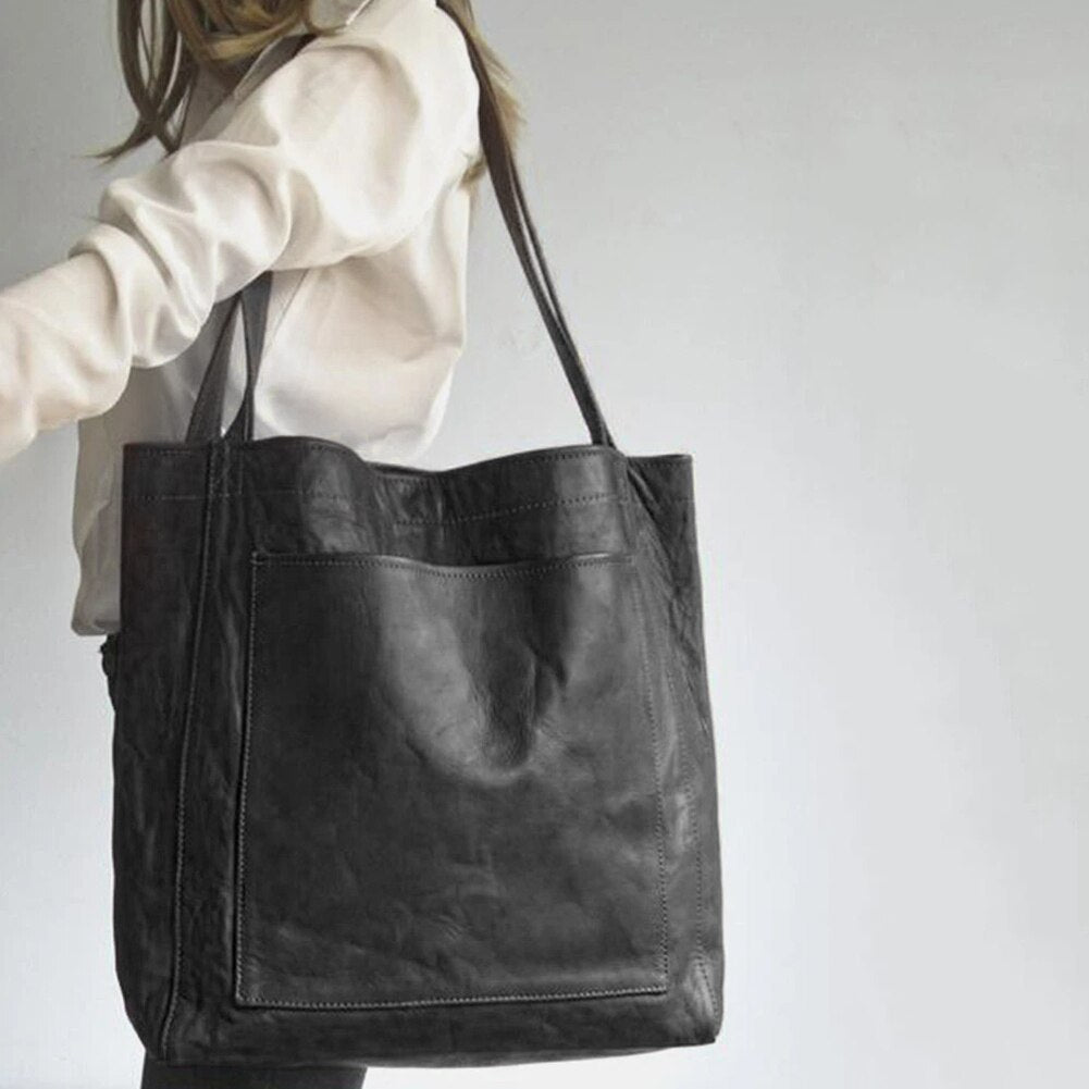 Olívia - Elegant and Practical Shoulder Bag