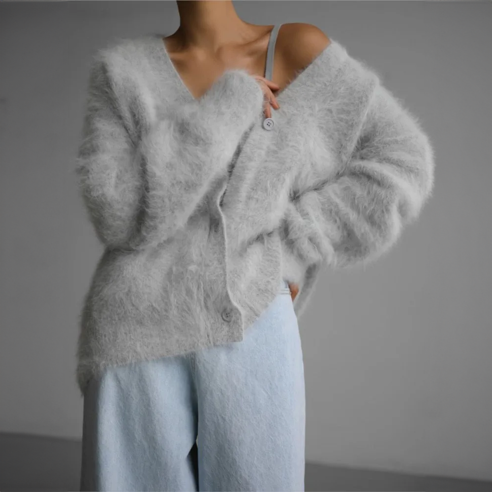 Dahlia - Elegant Oversized Cardigan