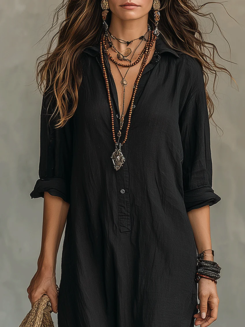 Andrea | Long black dress with buttons