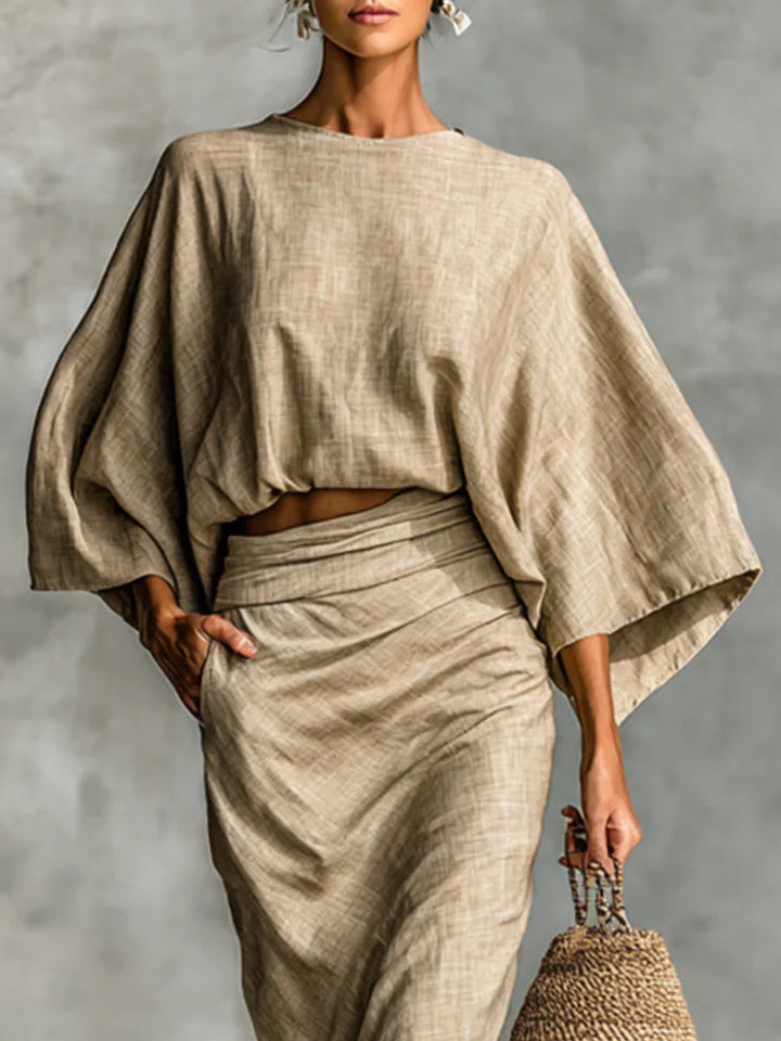 Carolina| Two-piece set with skirt