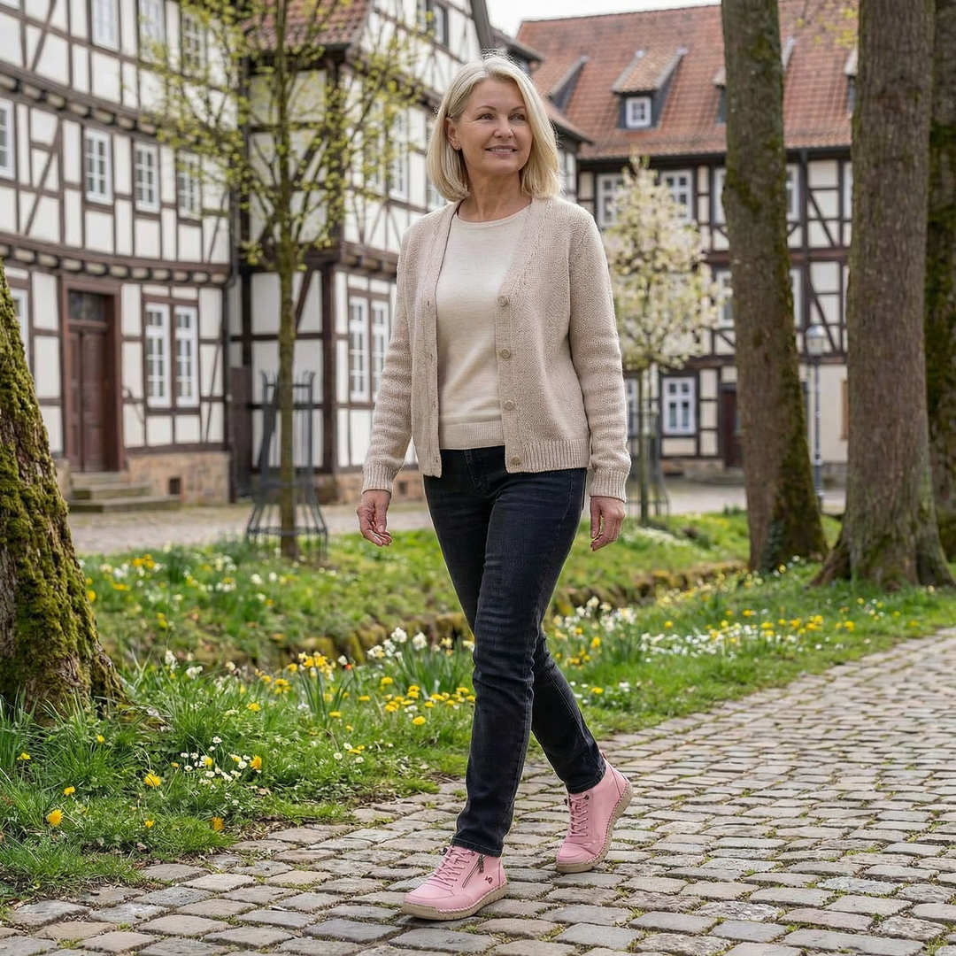 Mila – Comfortable orthopedic sneakers with a zipper