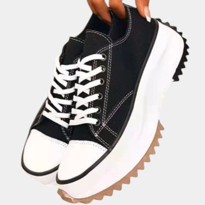 Olivia - Comfortable Sneakers