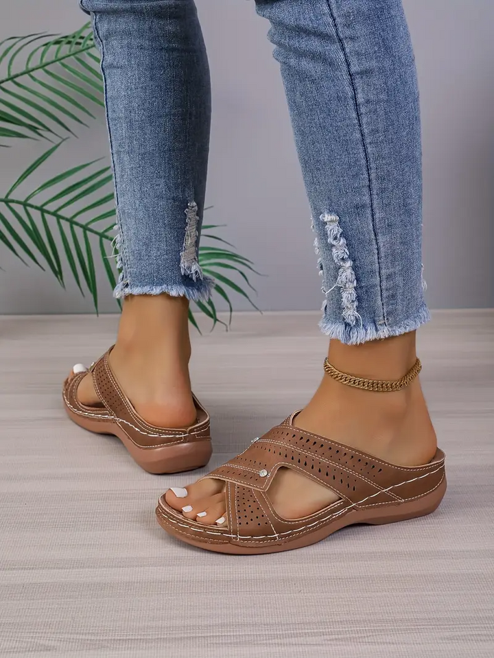 Claudia® - Orthopaedic Sandals | Premium Edition